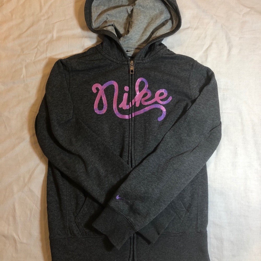 Young girls Nike zip up sweater